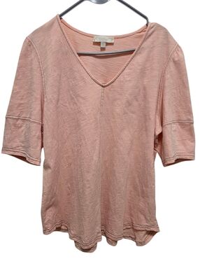 Suzanne Betro Soft V-Neck Short Sleeve Peach Top